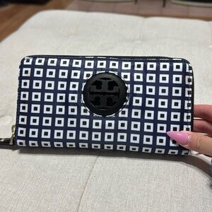 Tory Burch Wallet